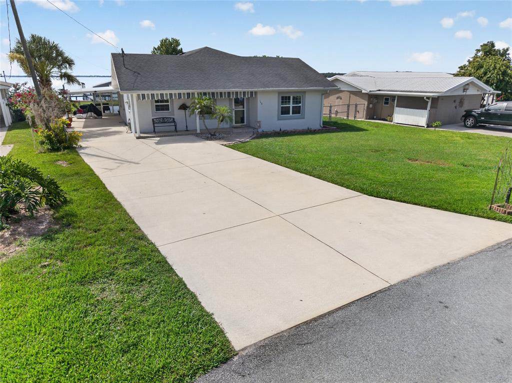 148 Lake Reedy Boulevard - Photo 1