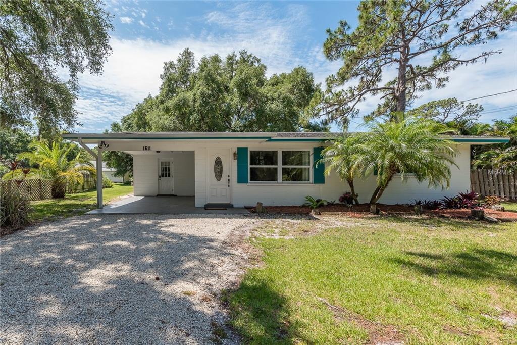 1611 5TH Street - Photo 1