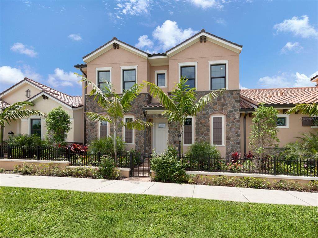 934 Venice Avenue - Photo 1