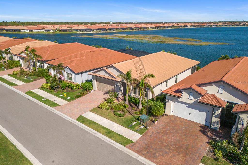 660 Ravello Boulevard - Photo 1
