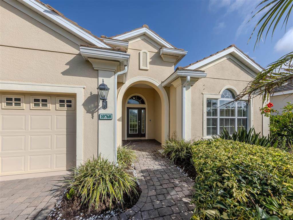 10768 Trophy Drive - Photo 1