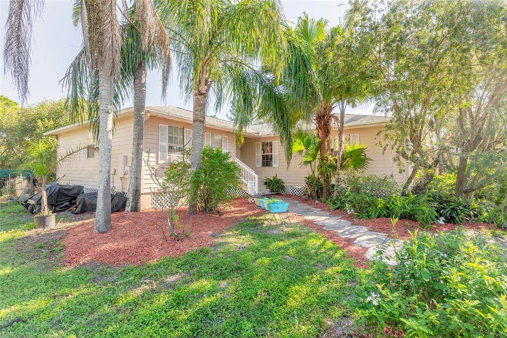 1035 State Road 415 - Photo 1