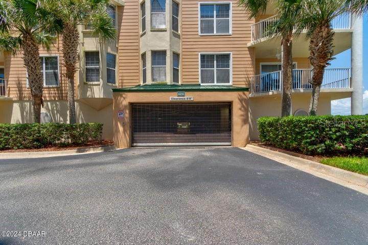 4626 Harbour Village Boulevard - Photo 1