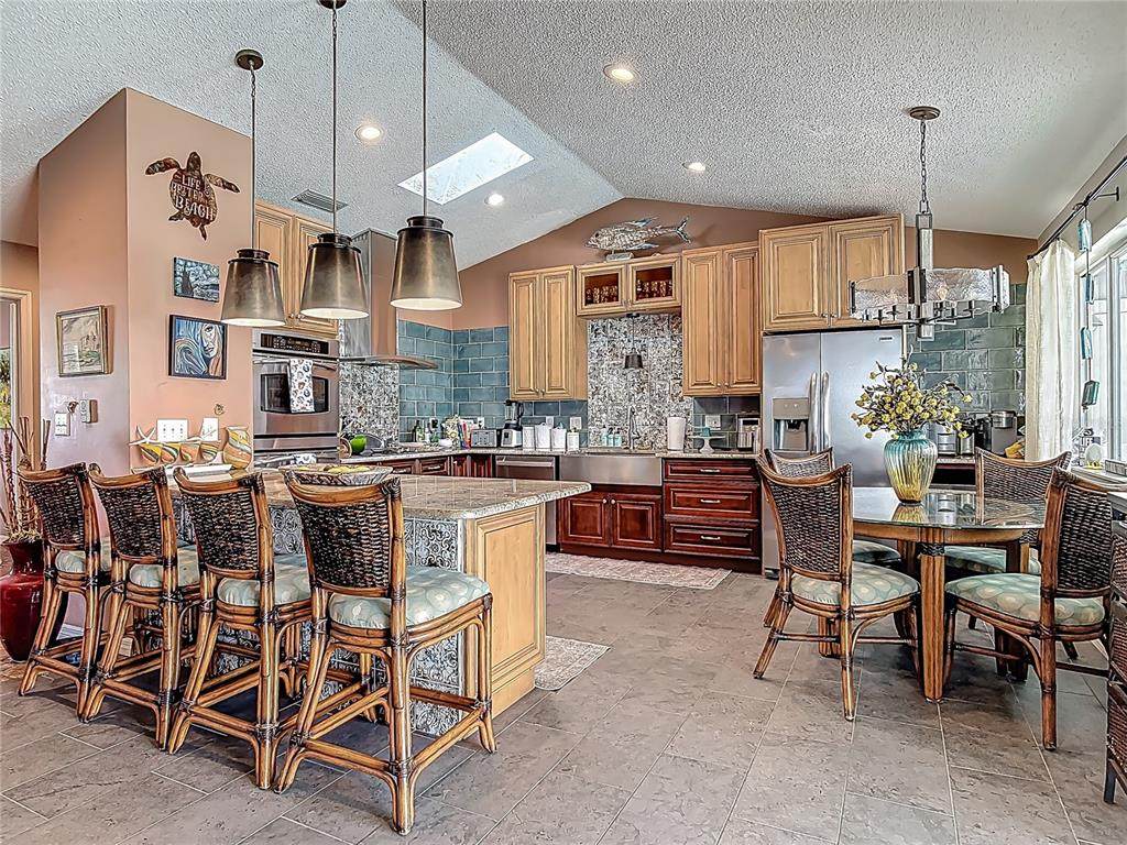 31 Sea Harbor Drive - Photo 1