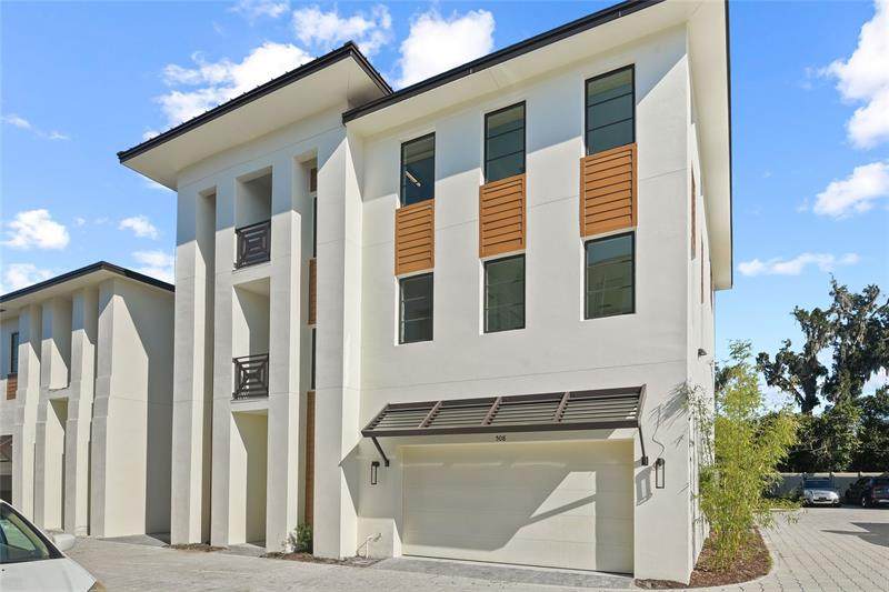 508 Swoope Avenue - Photo 1