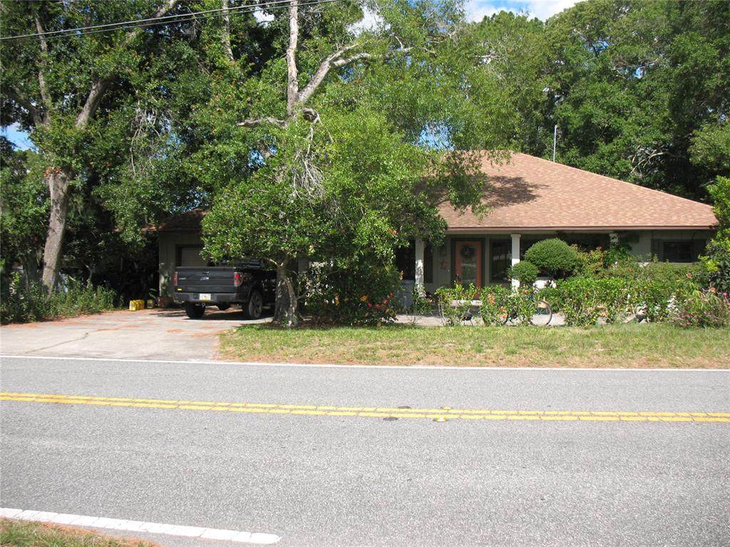 418 Raymond Avenue - Photo 1