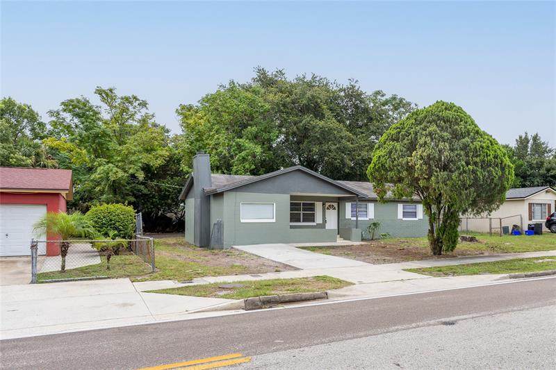 2019 Summerlin Avenue - Photo 1