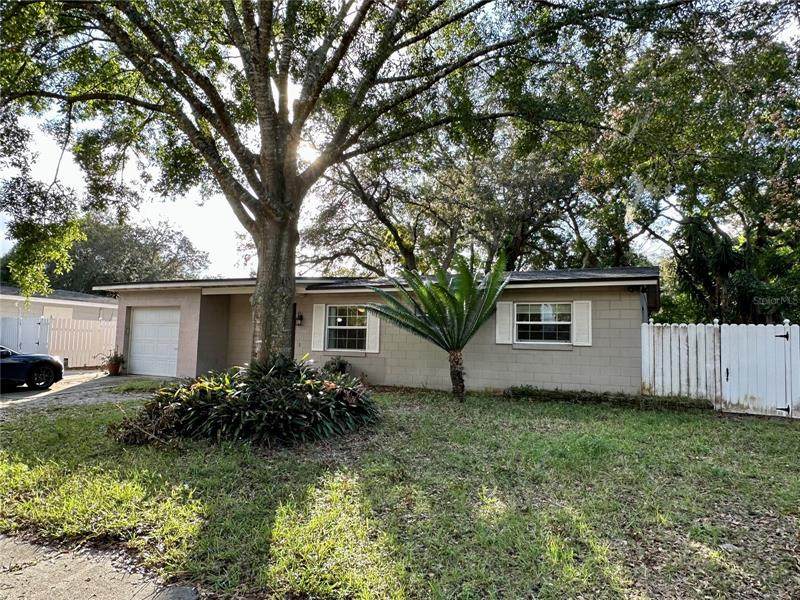 2400 Sandalwood Drive - Photo 1