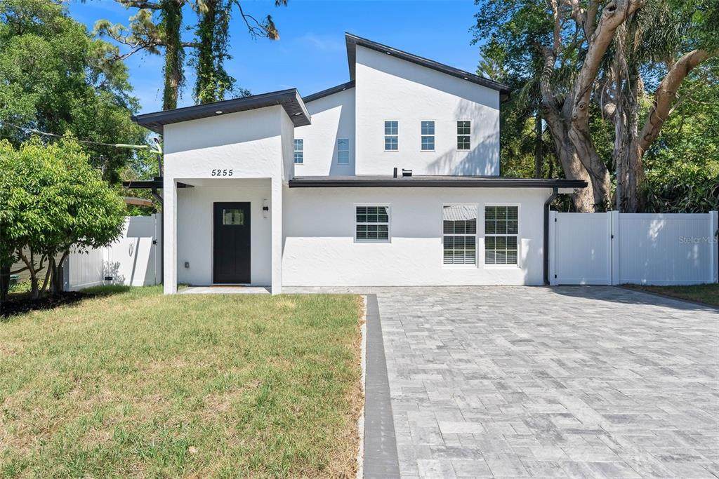 5255 Seminole Avenue - Photo 1
