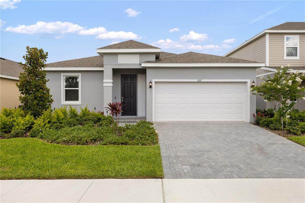 507 Silver Palm Drive - Photo 1