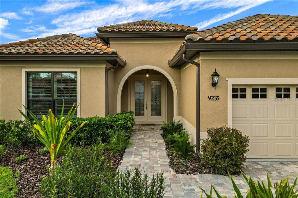 9235 San Jose Boulevard - Photo 1