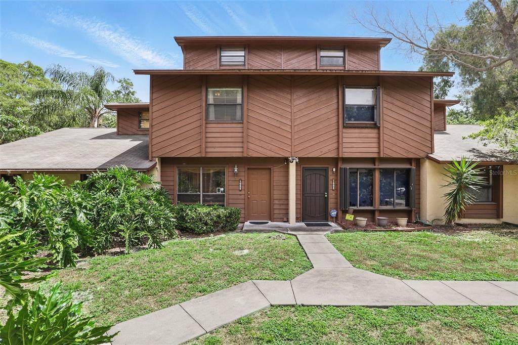1005 Love Lane - Photo 1