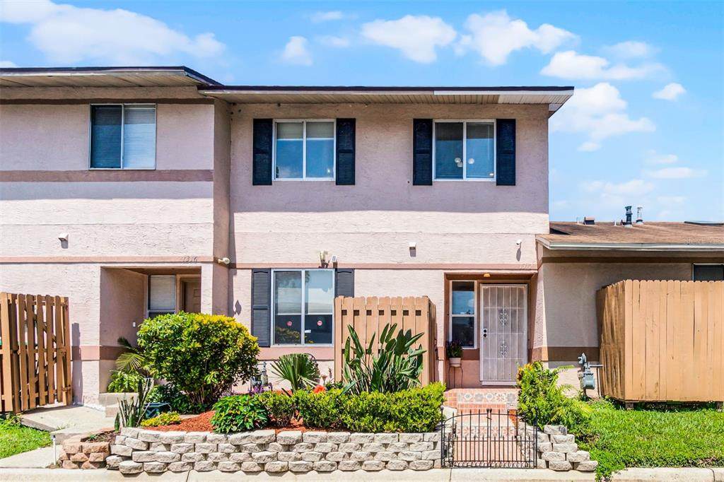 1312 Azalea Way - Photo 1