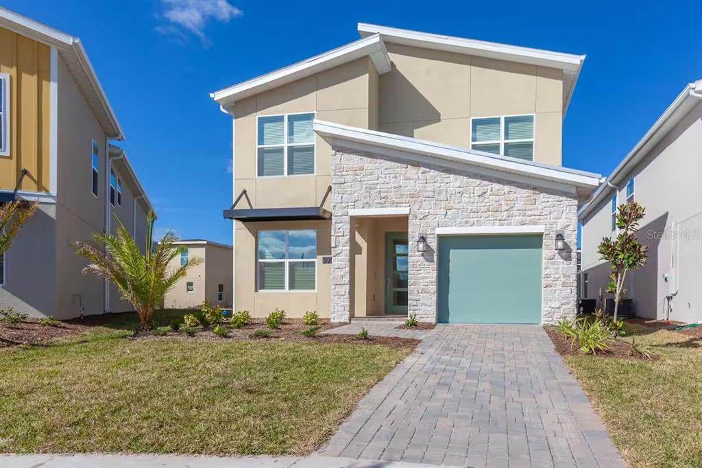 2924 Protagonist Street - Photo 1