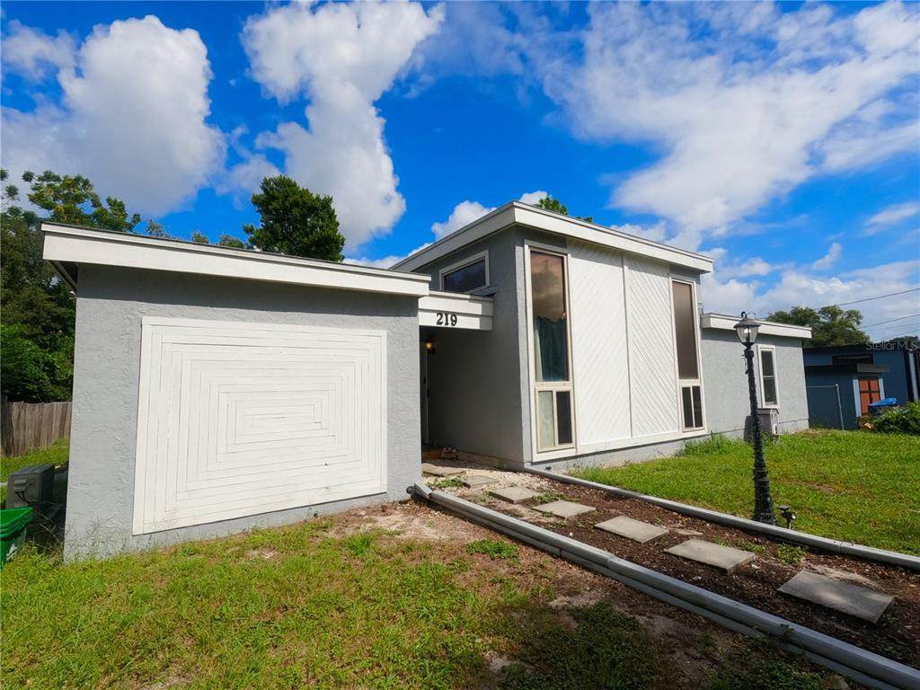 219 Fern Drive - Photo 1