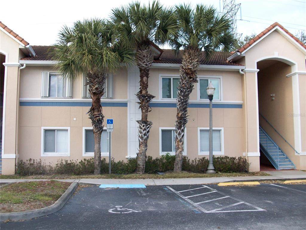 495 Las Cortes Lane - Photo 1