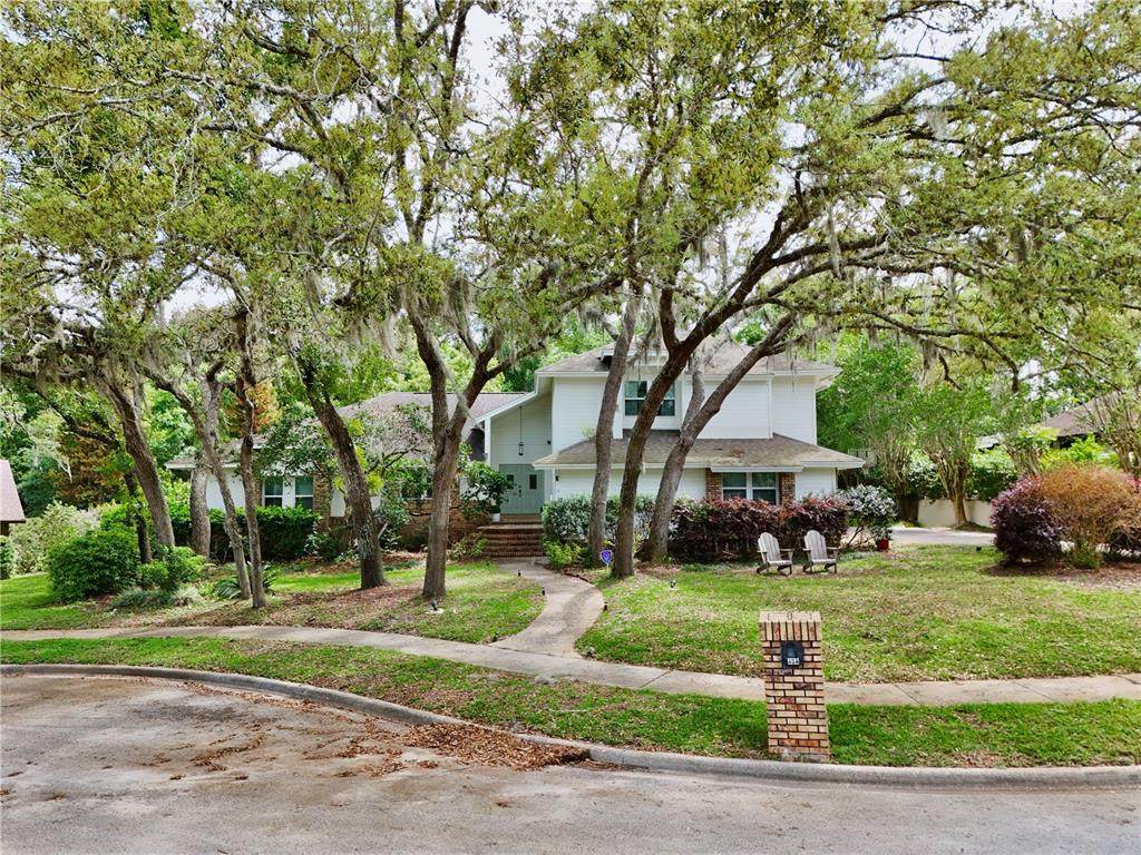 104 Stonebrook Court - Photo 1