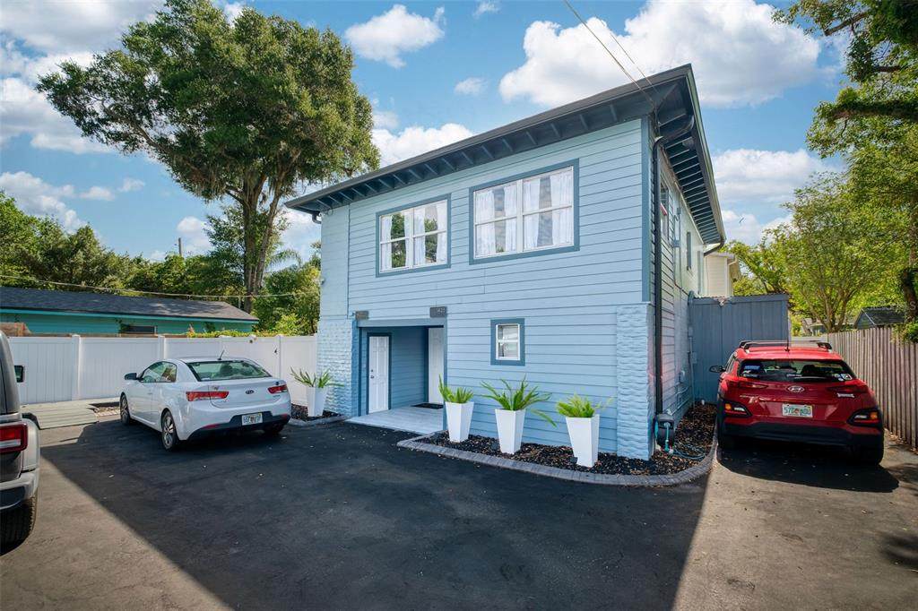 1427 Asher Lane - Photo 1