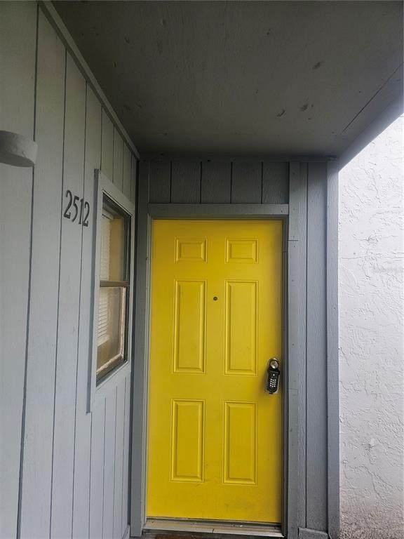 2512 Lemon Tree Lane - Photo 1