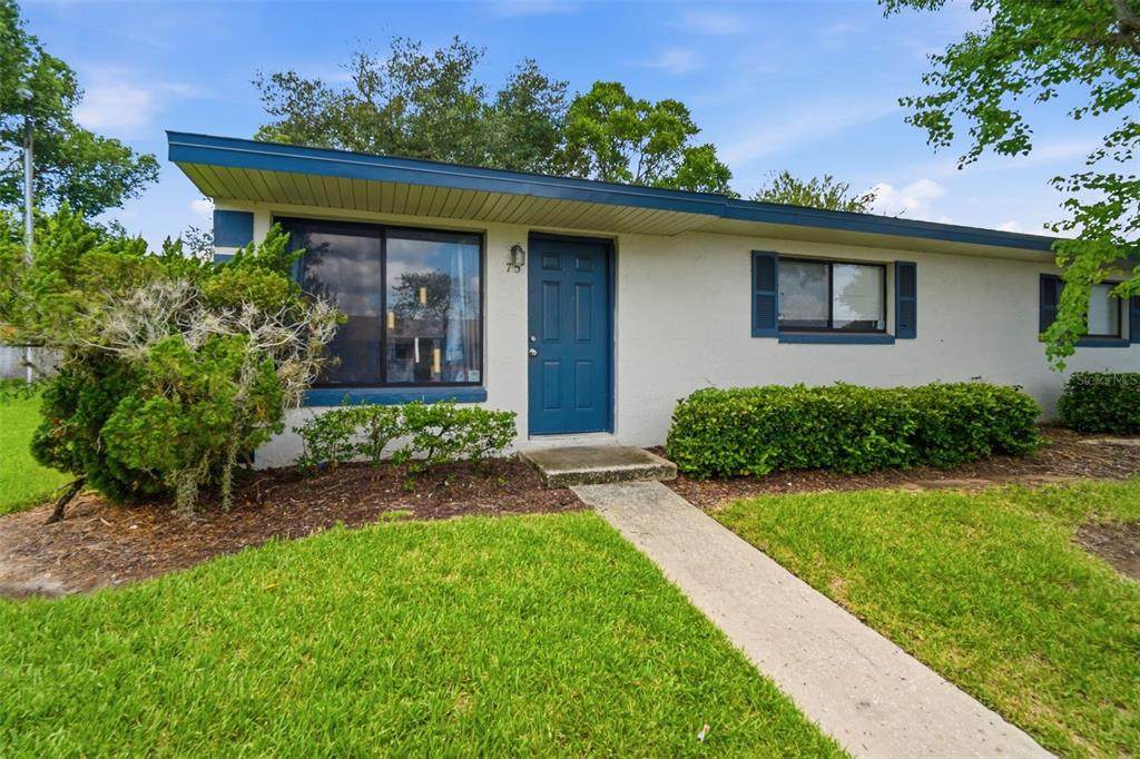 605 Northlake Boulevard - Photo 1