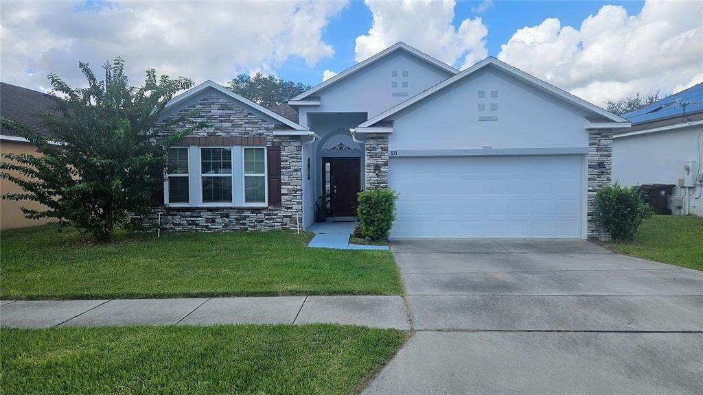 833 Jefferson Boulevard - Photo 1