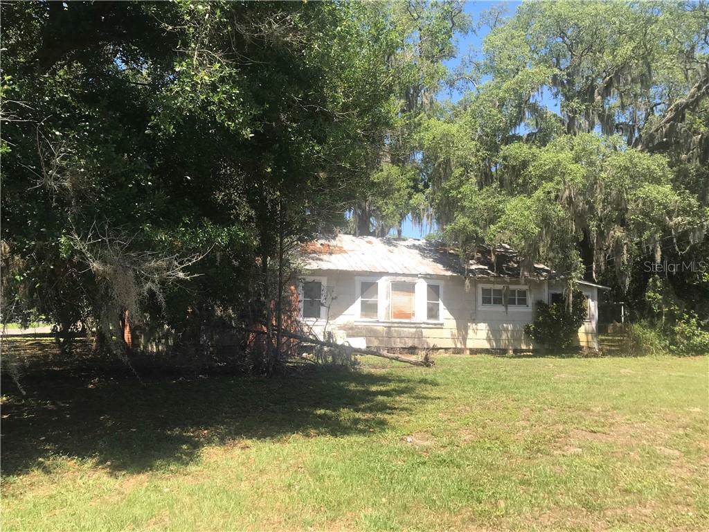 111 B Street - Photo 1