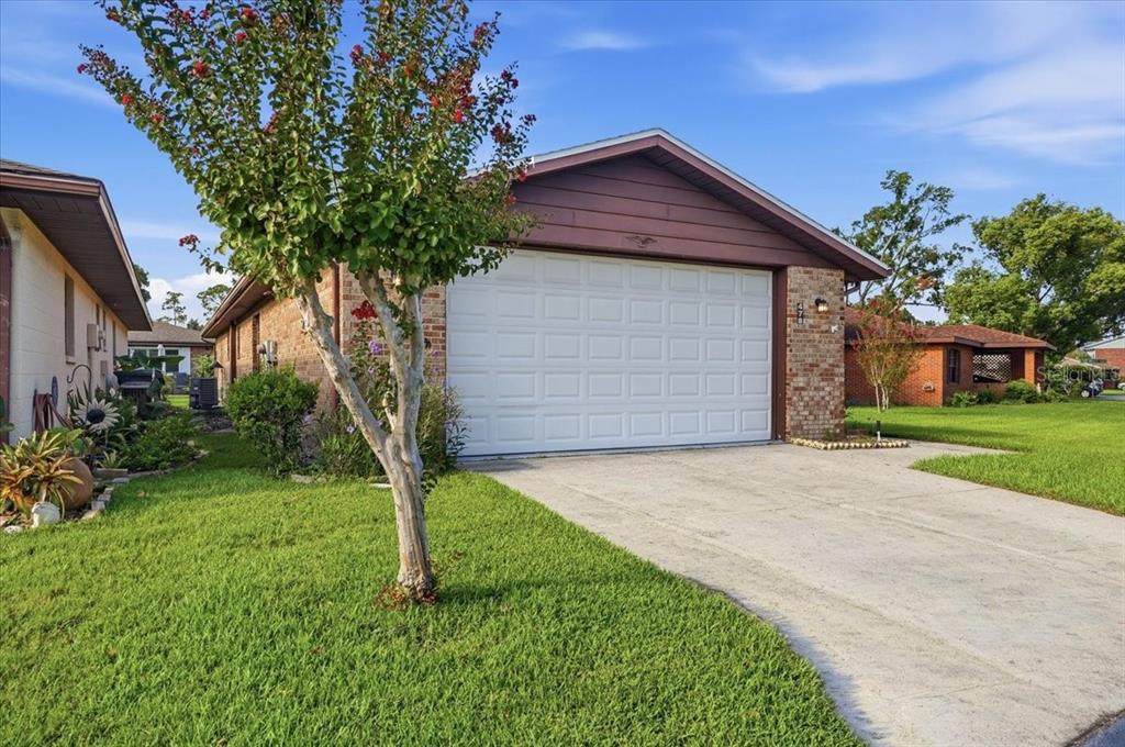 478 Lake Carolyn Circle - Photo 1