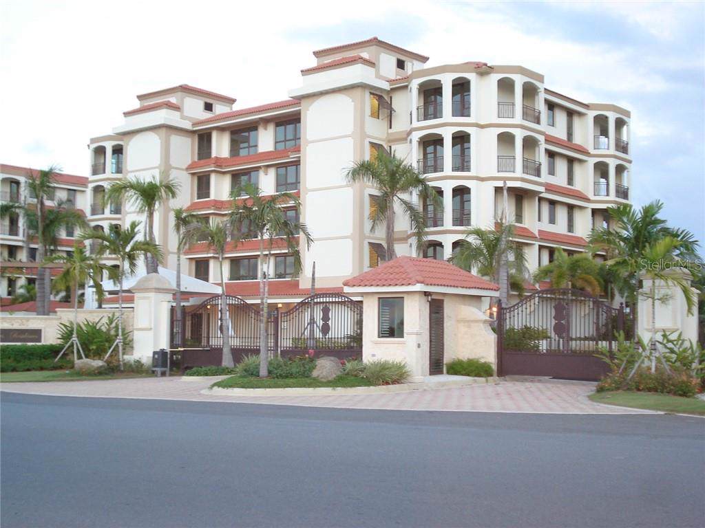 401 Coco Beach Blvrd. - Photo 1