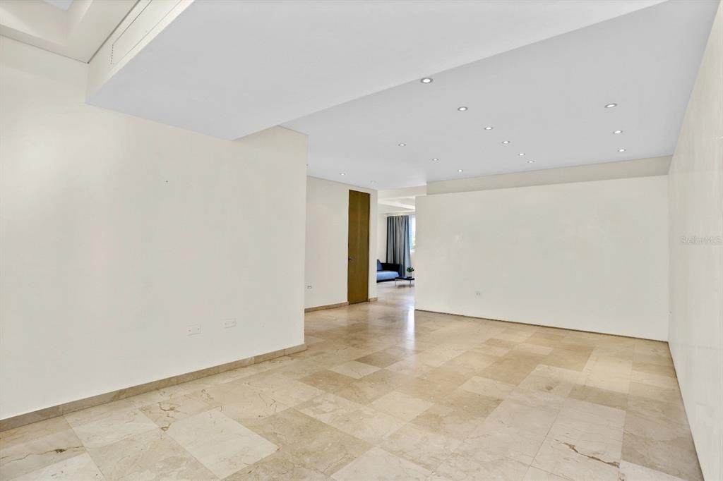 1800 Mcleary - Photo 1