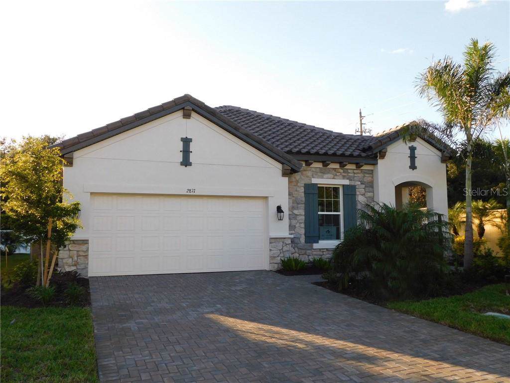 2817 62ND Avenue - Photo 1
