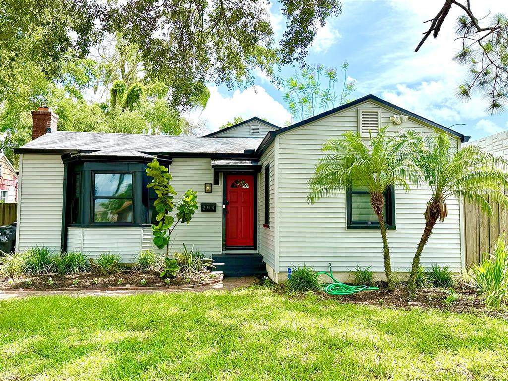 204 Harvard Street - Photo 1