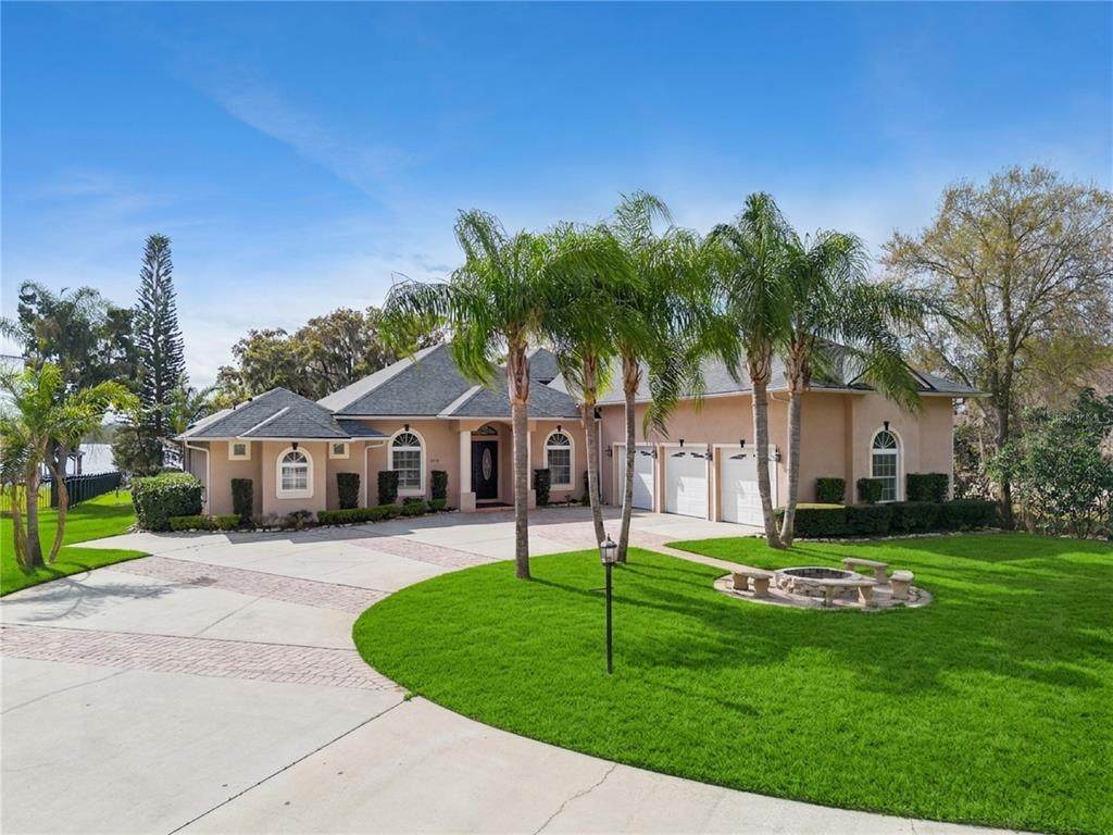 6358 Oak Shore Drive - Photo 1