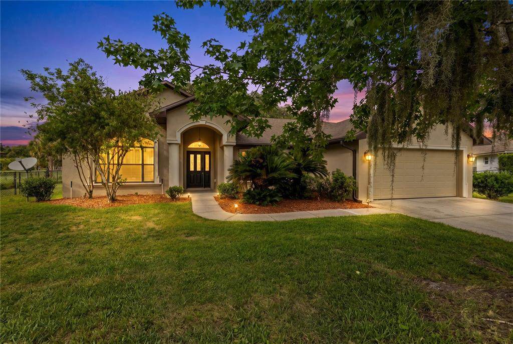 4924 Raylene Way - Photo 1