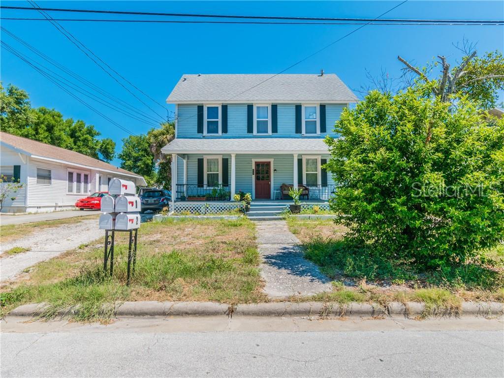 822 Grand Central Street - Photo 1