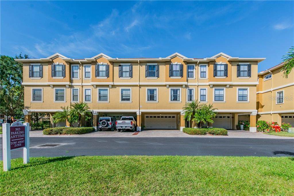 619 Bella Loop - Photo 1