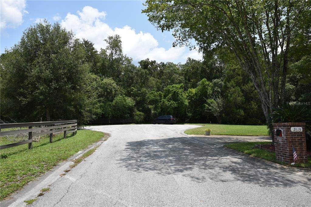 Regal Oaks - Photo 1