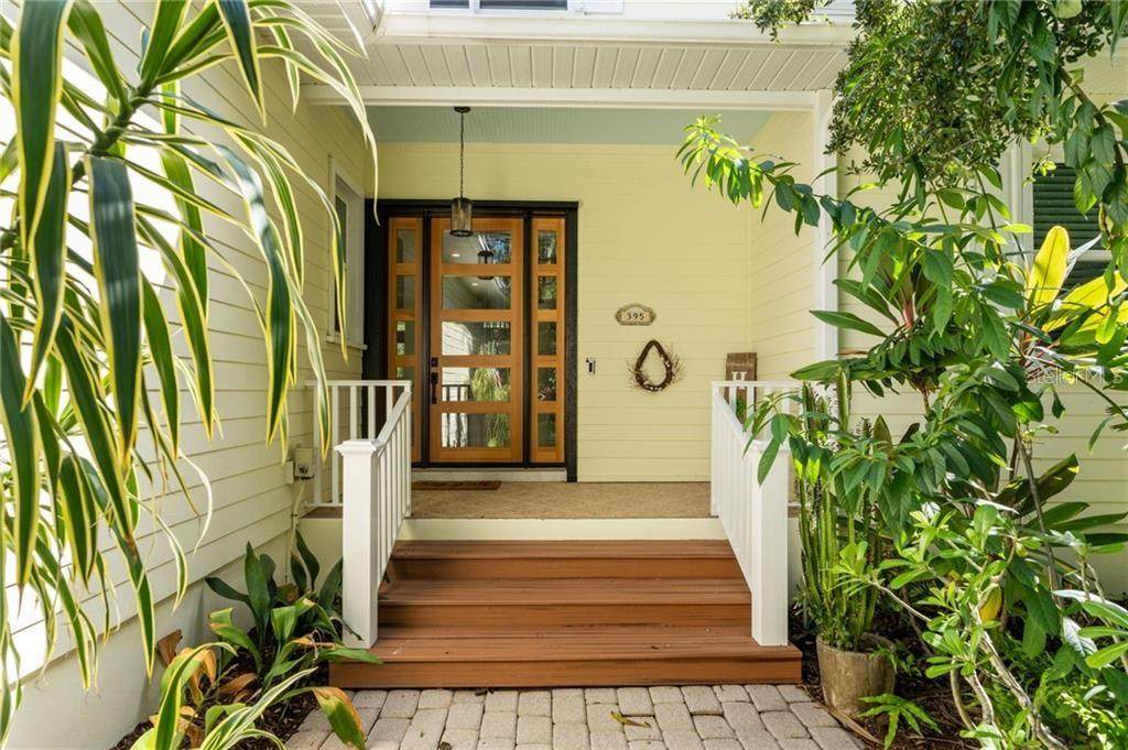 395 Live Oak Drive - Photo 1