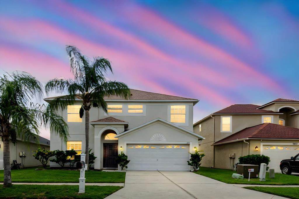 7423 Pulteney Dr - Photo 1