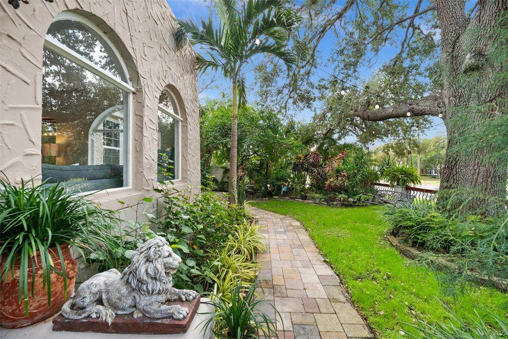 325 49TH Street - Photo 1