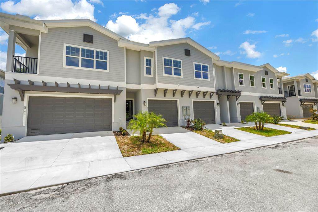 5725 Desert Rose Place - Photo 1
