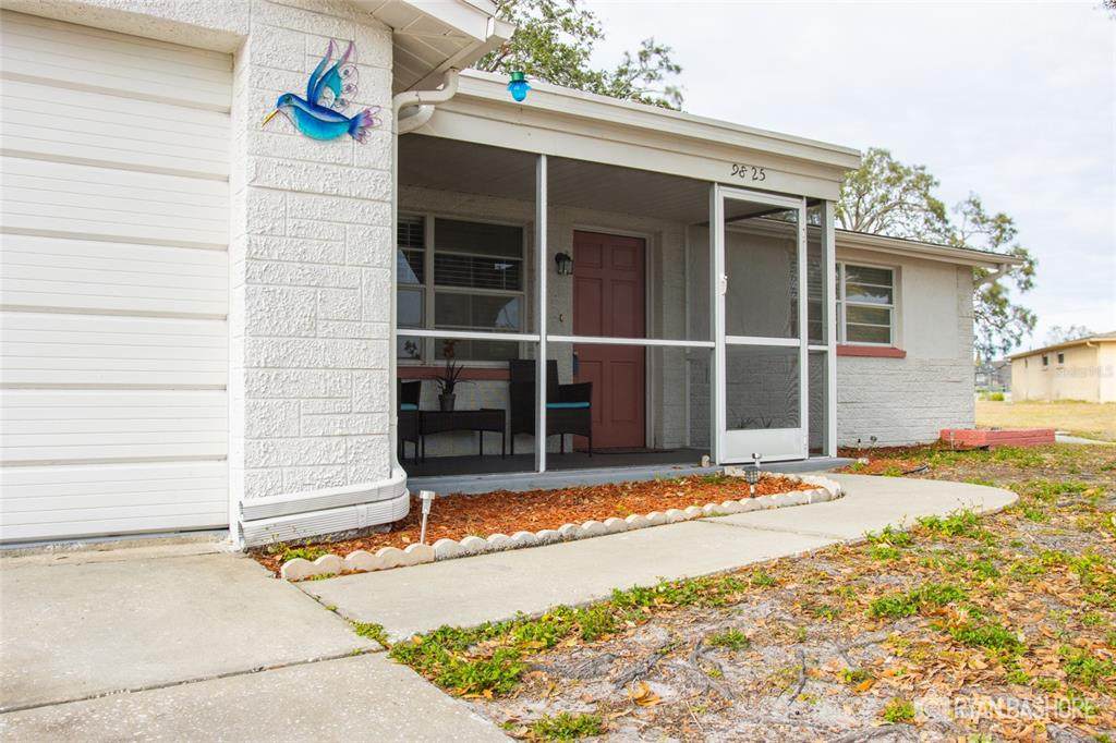 9825 Lakeside Lane - Photo 1