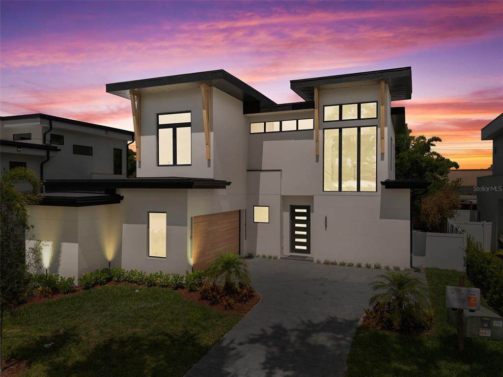 607 Ellen Drive - Photo 1