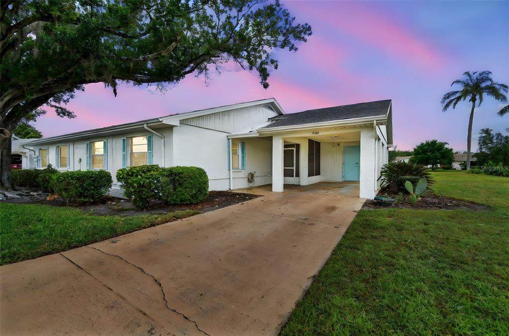 2301 Grenoble Place - Photo 1