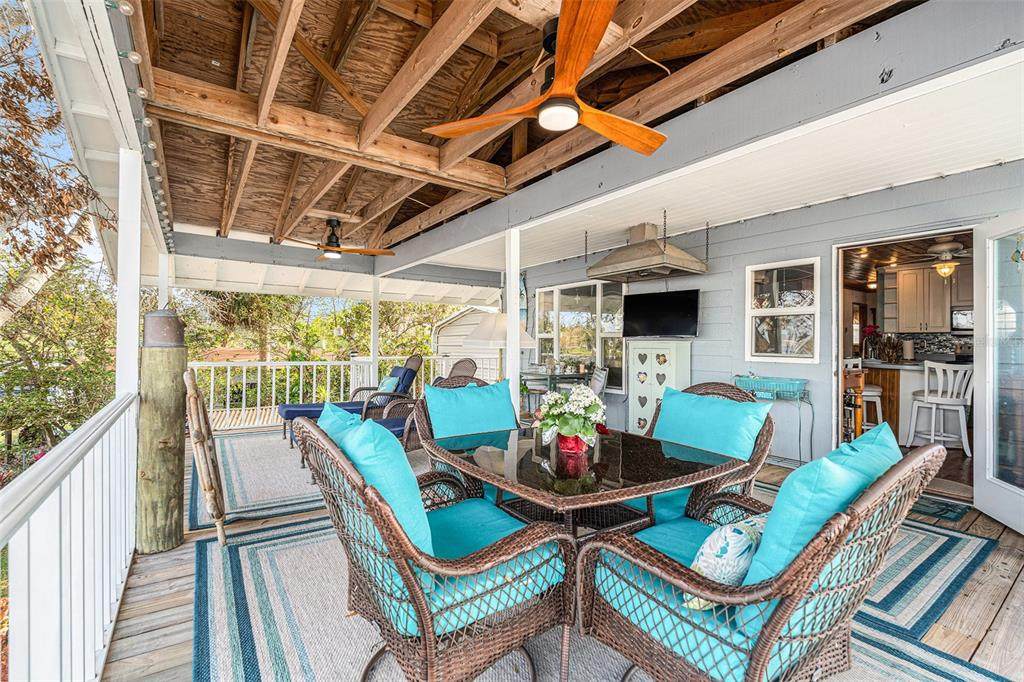 9920 Alavista Drive - Photo 1