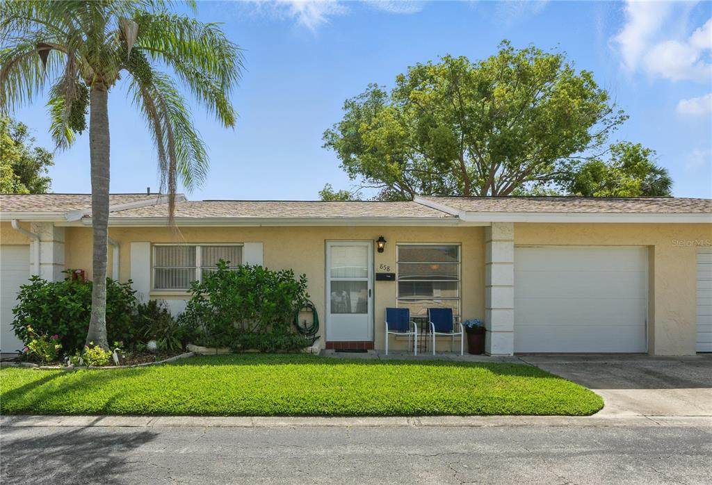 858 Cambridge Court - Photo 1
