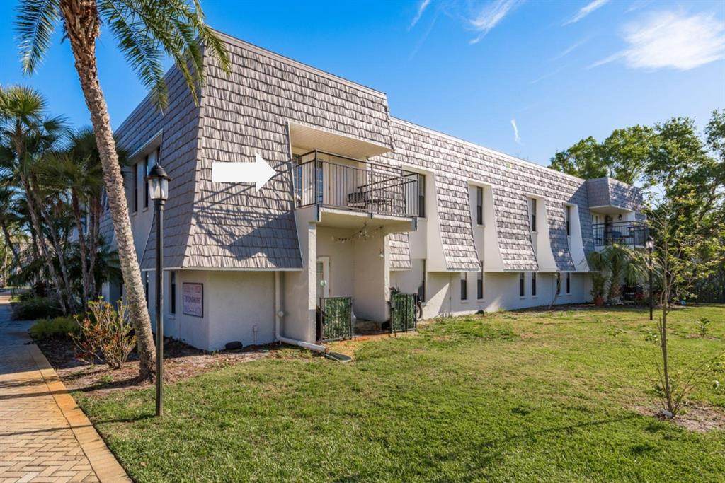 720 Lyndhurst Street - Photo 1