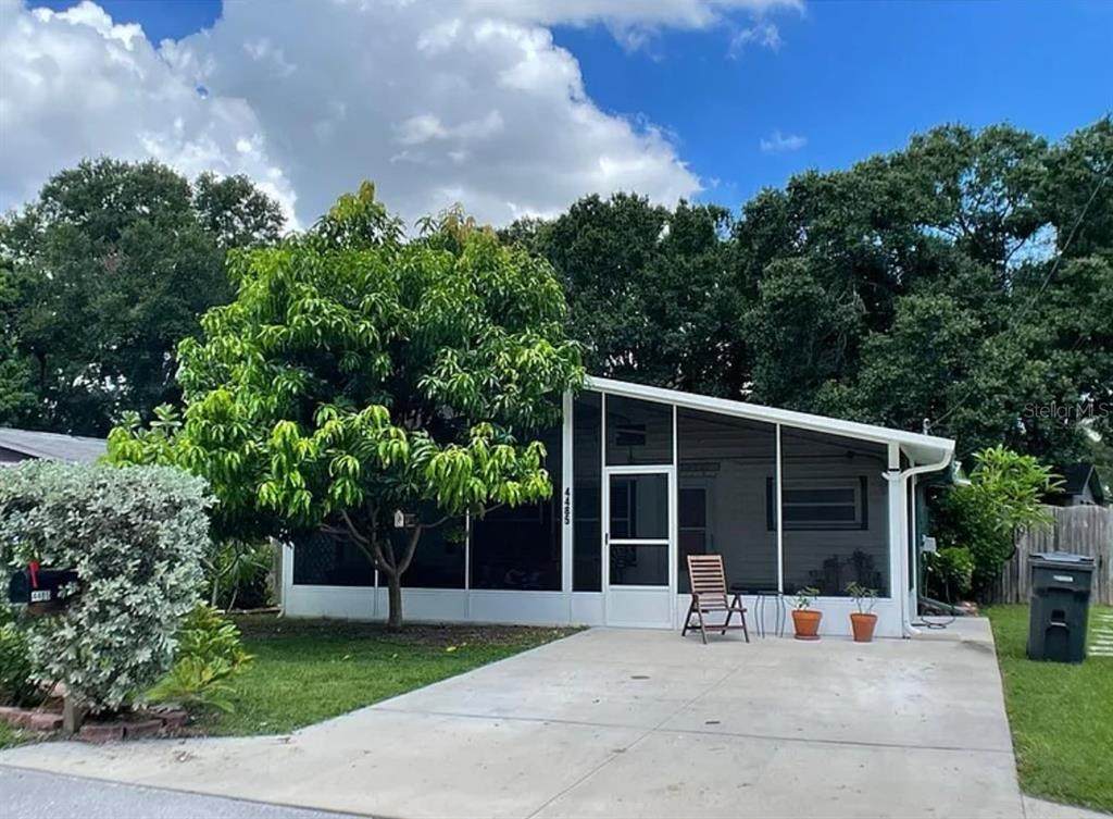 4485 49TH Avenue - Photo 1