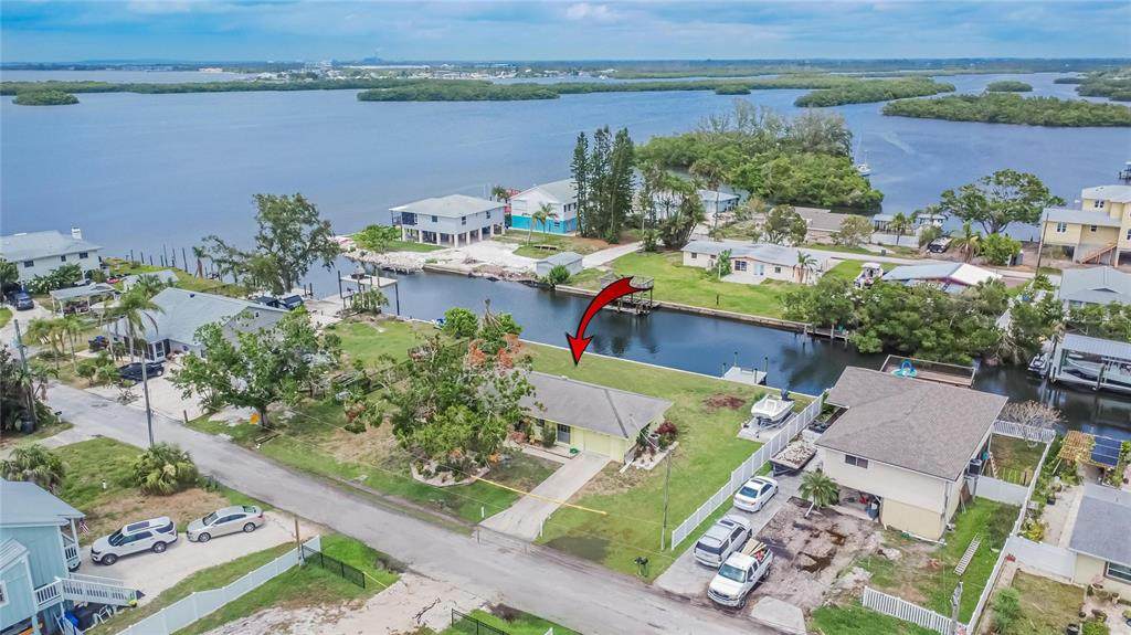 814 Seabreeze Drive - Photo 1
