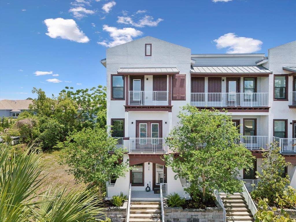 946 Highland Avenue - Photo 1
