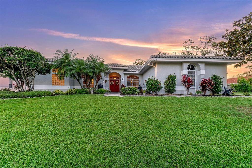 137 Woodcreek Drive - Photo 1